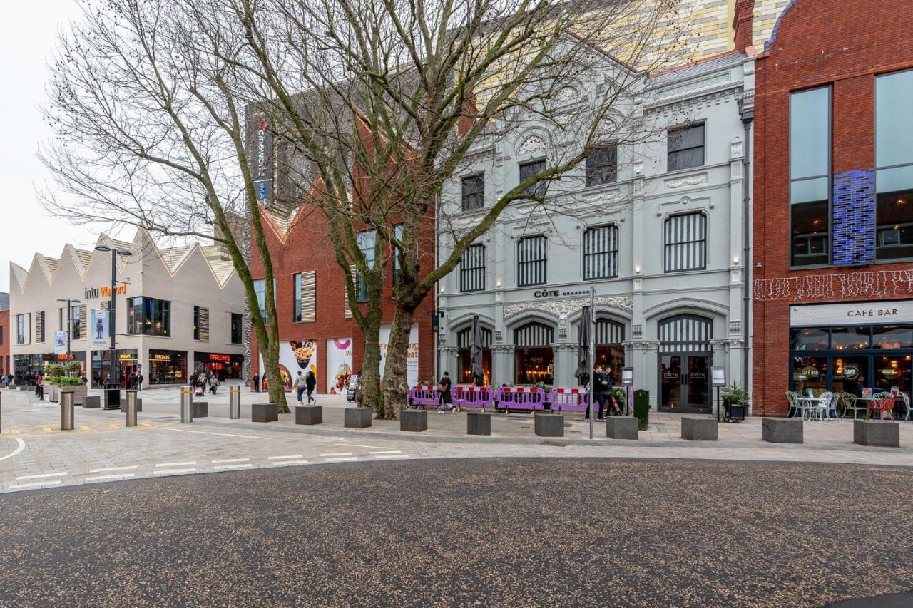Watford Town Centre, Serviced One Bed Flat With Choice Of King Or Twin Beds, Sleeps Up To 4 Sharing, Free Wifi And Free Movies London Exteriör bild